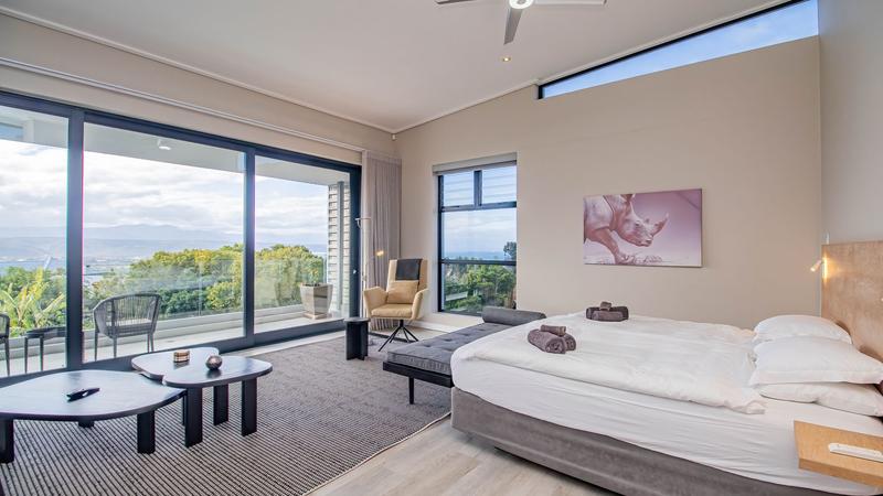 5 Bedroom Property for Sale in Plettenberg Bay Western Cape